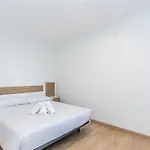 Charming Puerto Cruz, Terrace & Pool Access Διαμέρισμα *