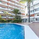 Διαμέρισμα Charming Puerto Cruz, Terrace & Pool Access