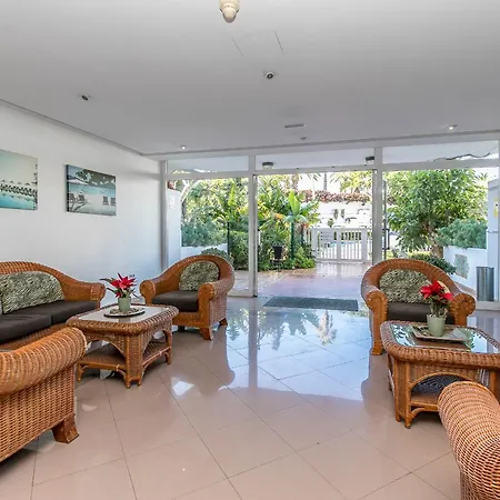 Charming Puerto Cruz, Terrace & Pool Access