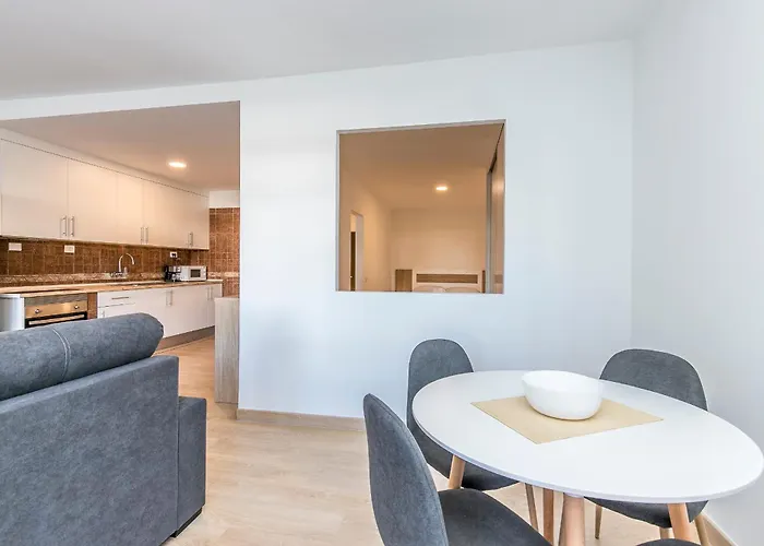 Charming Puerto Cruz, Terrace & Pool Access Appartement Puerto de la Cruz (Tenerife)