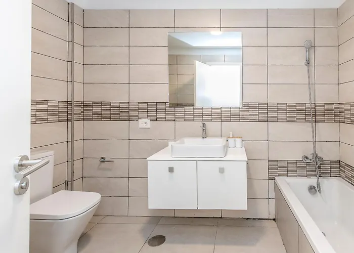 Charming Puerto Cruz, Terrace & Pool Access * Puerto de la Cruz (Tenerife)