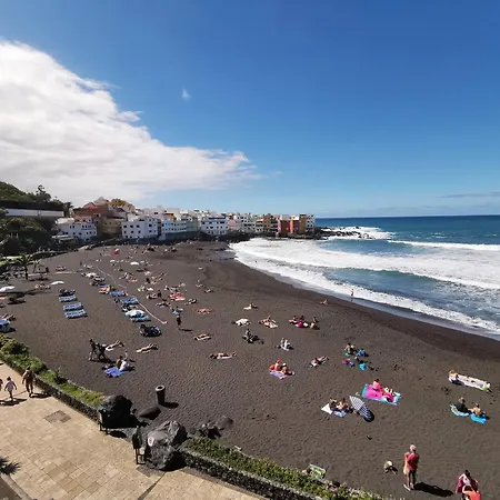 아파트 Charming Puerto Cruz, Terrace & Pool Access 푸에르토 드 라 크루즈