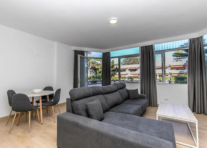 Charming Puerto Cruz, Terrace & Pool Access * Puerto de la Cruz (Tenerife)